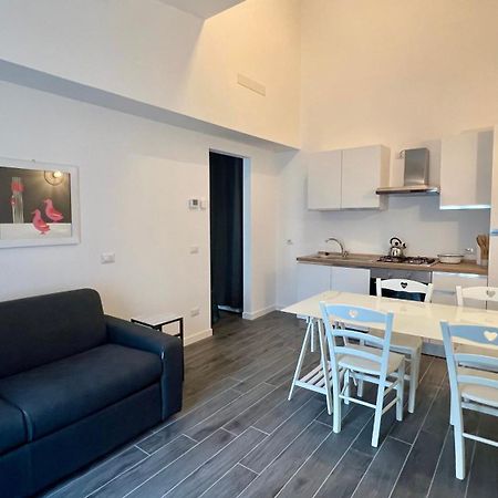 Appartamento Meschihouse - Liberty 25 Lecco Esterno foto